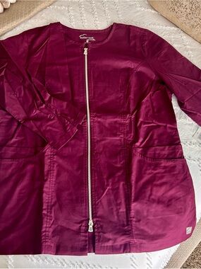 Butter-Soft Women’s Zip-Front Utility Jacket - Wine